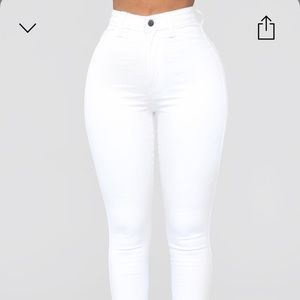 Classical high waisted jeans